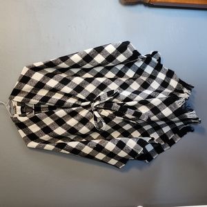⭐️5/$20⭐️Black and white checkered wrap